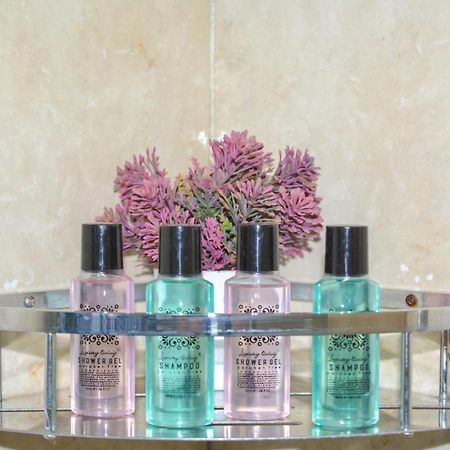 Moraceae Lovely Apartment Τίρανα Εξωτερικό φωτογραφία