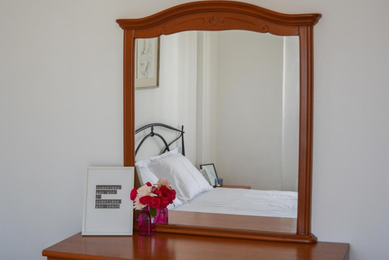 Moraceae Lovely Apartment Τίρανα Εξωτερικό φωτογραφία